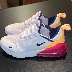 Nike air 270